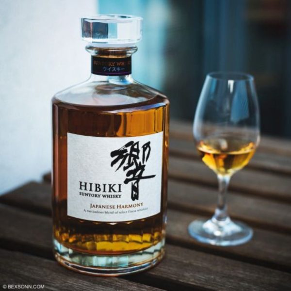 ruou-hibiki-suntory-whisky-japanese-harmony