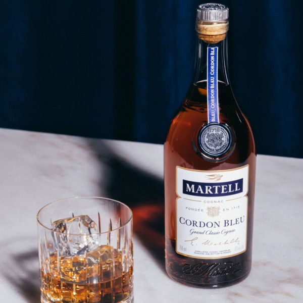 martell-cordon-bleu-cognac-phap