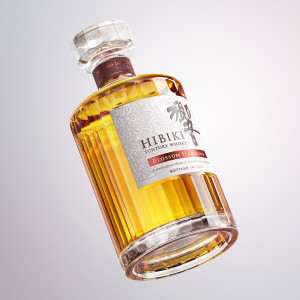 ruou-hibiki-suntory-whisky-blossom-harmony