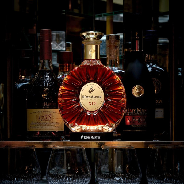 ruou-remy-martin-xo-cognac-phap