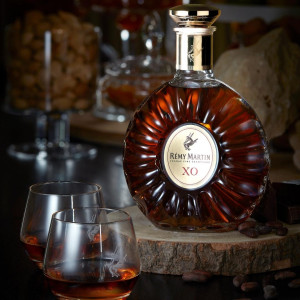 ruou-remy-martin-xo-cognac-phap