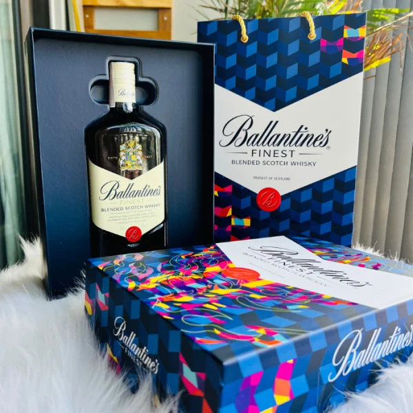 ballantines-finest-hop-qua-tet-2024