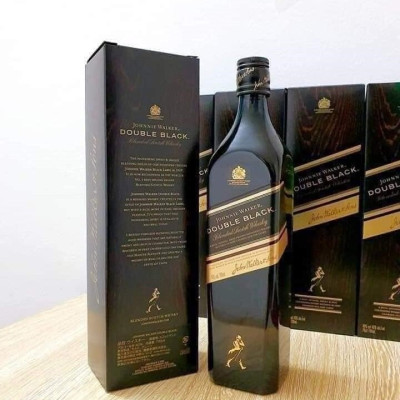 ruou-johnnie-walker-double-black