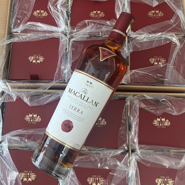 ruou-the-macallan-terra