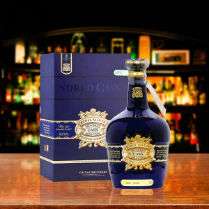 ruou-chivas-100-royal-salute-hundred-cask