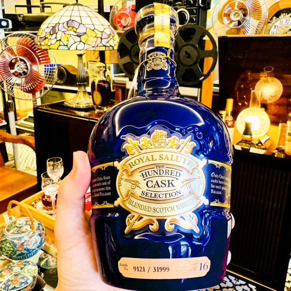 ruou-chivas-100-royal-salute-hundred-cask