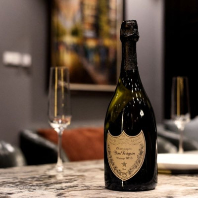 champagne-dom-perignon-brut-dom-trang