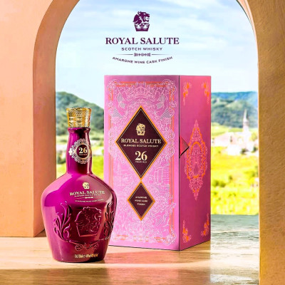 chivas-26-mau-moi-royal-salute-26-amarone-wine-cask