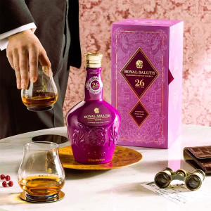 chivas-26-mau-moi-royal-salute-26-amarone-wine-cask