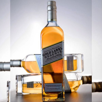 johnnie-walker-gold-label