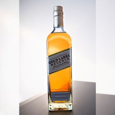 johnnie-walker-gold-label