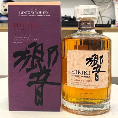 Hibiki-Blenders-Choice-Japanese-Blended-Whisky