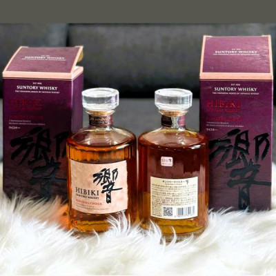 Hibiki-Blenders-Choice-Japanese-Blended-Whisky