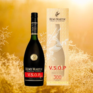 remy-martin-vsop-300th-hop-qua-tet-2024